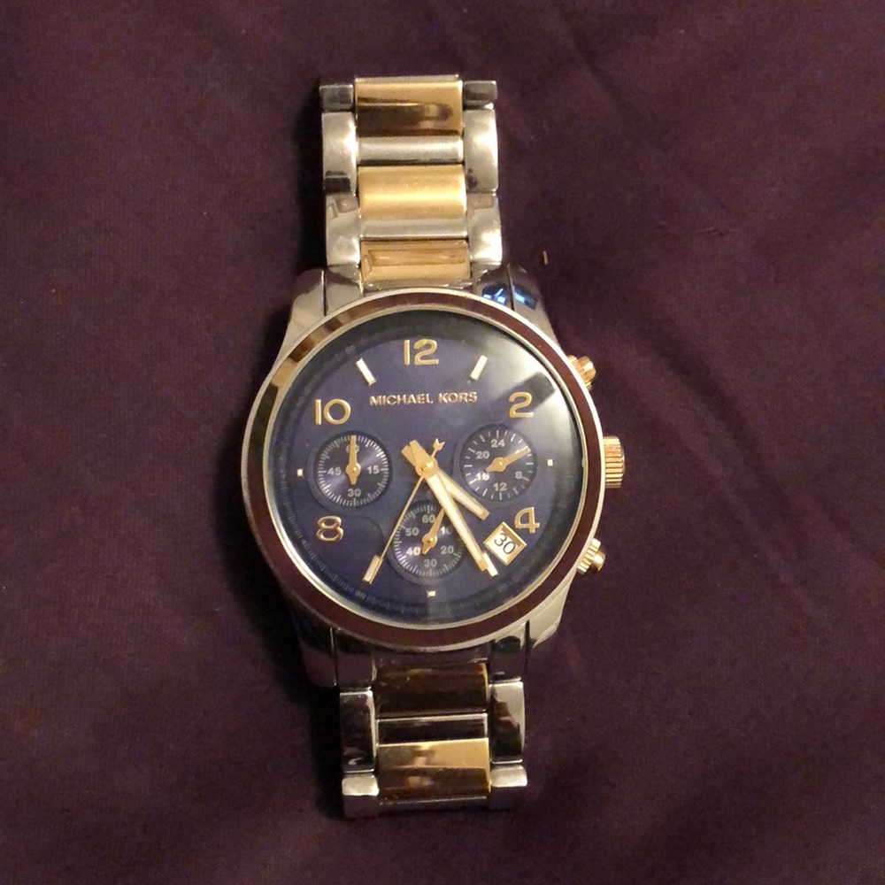 Michael Kors women’s watch - Picture 2 of 3